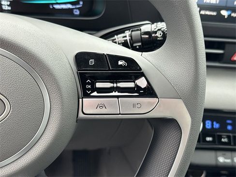 New 2026 Hyundai Elantra Blue image 25