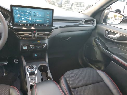 Used 2023 Ford Escape ST-Line w/ Tech Pack #1 image 18