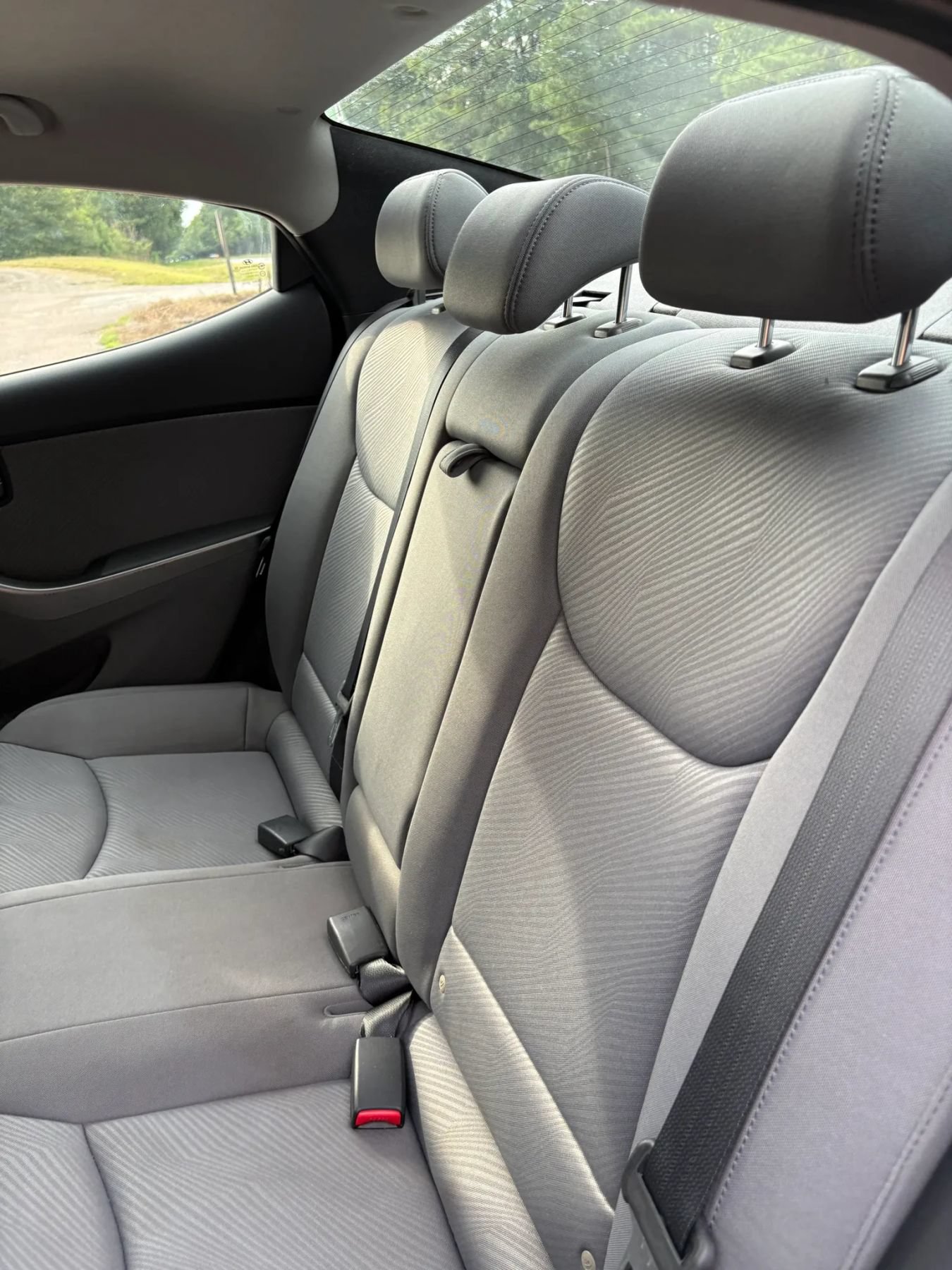 Used 2012 Hyundai Elantra GLS w/ Preferred Pkg 3 FWD image 19