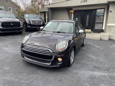 Used 2014 MINI Cooper 2-Door Hardtop image 2