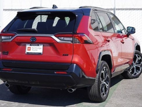 Used 2024 Toyota RAV4 XSE image 7