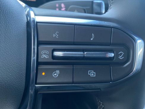 New 2026 GMC Yukon Elevation image 27