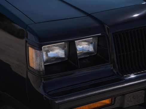 Used 1987 Buick Regal Coupe RWD image 8