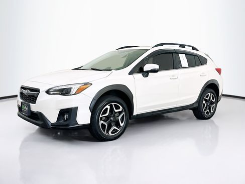 Used 2019 Subaru Crosstrek 2.0i Limited w/ Moonroof Package w/Navigation AWD/4WD image 3