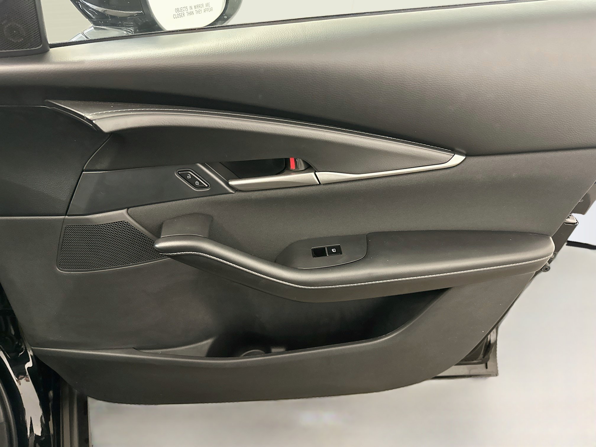Used 2025 MAZDA CX-30 AWD 2.5 S image 33
