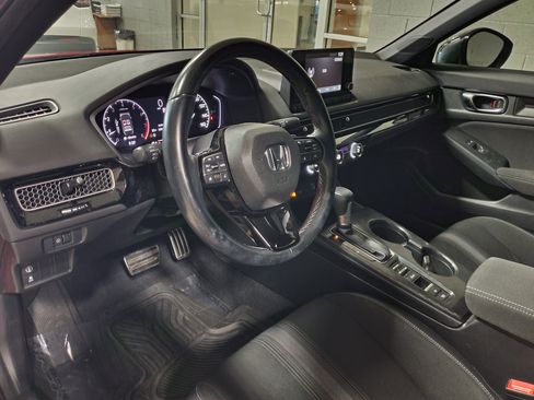 Used 2022 Honda Civic Sport image 16