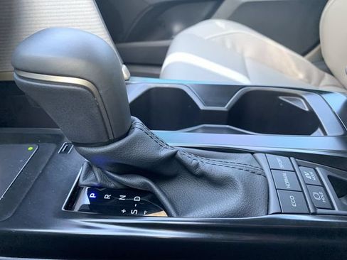 Certified 2026 Toyota Camry SE FWD image 25