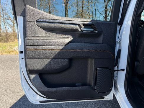 Used 2023 GMC Sierra 1500 AT4 w/ AT4 Premium Package image 26