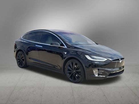 Used 2018 Tesla Model X 100D AWD/4WD image 8