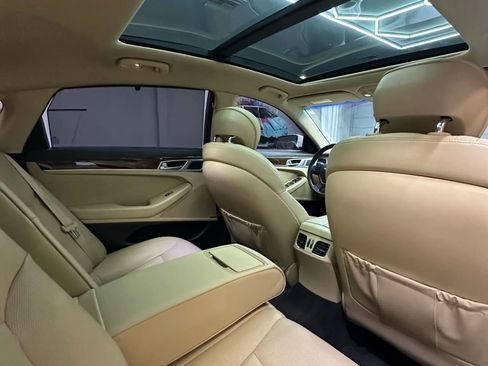 Used 2015 Hyundai Genesis 3.8 w/ Option Group 02 image 39
