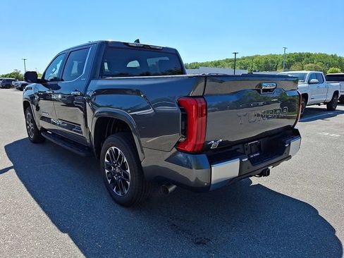 New 2026 Toyota Tundra Limited AWD/4WD image 3