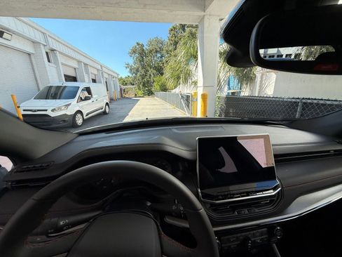 Used 2025 Jeep Compass Trailhawk w/ Trailer Tow Group image 33