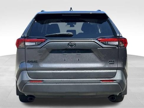 Used 2025 Toyota RAV4 XLE w/ Convenience Package AWD/4WD image 4