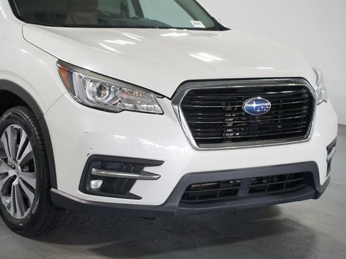 Used 2019 Subaru Ascent Touring image 4