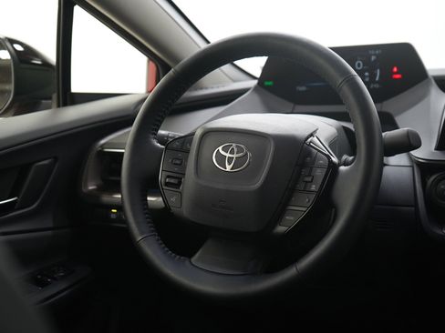 Used 2023 Toyota Prius XLE AWD/4WD image 14