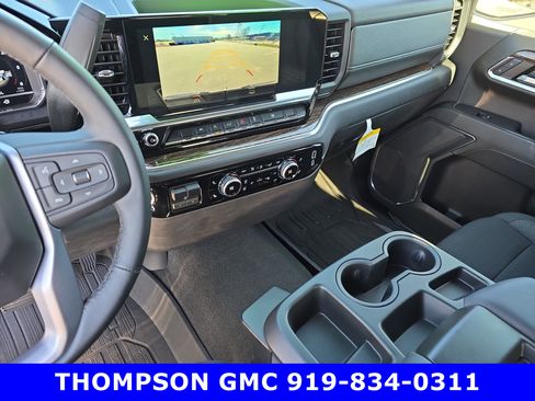 New 2024 GMC Sierra 1500 SLE w/ Max Trailering Package image 22