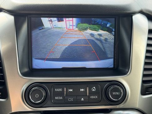 Used 2017 Chevrolet Suburban LT AWD/4WD image 40