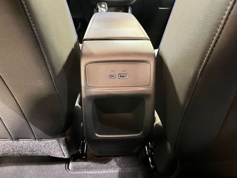 Used 2025 Buick Envista Sport Touring image 23