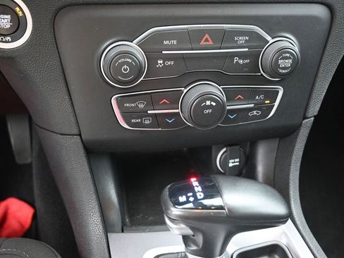 Used 2023 Dodge Charger SXT image 16