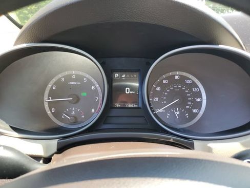 Used 2018 Hyundai Santa Fe Sport AWD/4WD image 23