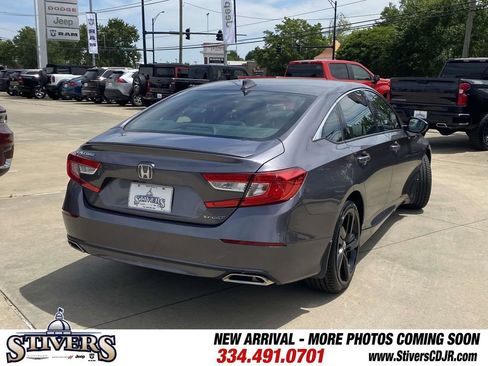 Used 2019 Honda Accord Sport image 42