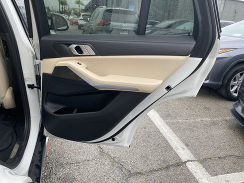 Used 2020 BMW X5 sDrive40i w/ Premium Package image 23