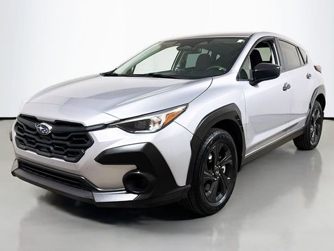 Used 2024 Subaru Crosstrek 2.0i image 1