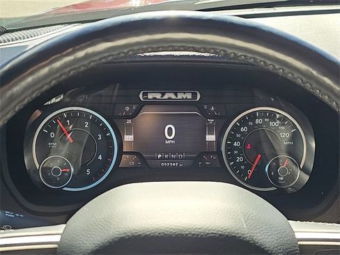 Used 2019 RAM 3500 Laramie image 10