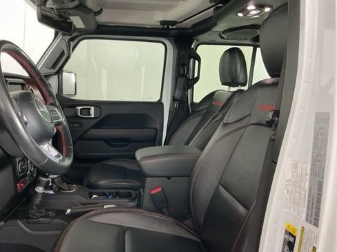 Used 2022 Jeep Wrangler Unlimited Rubicon w/ Cold Weather Group AWD/4WD image 14