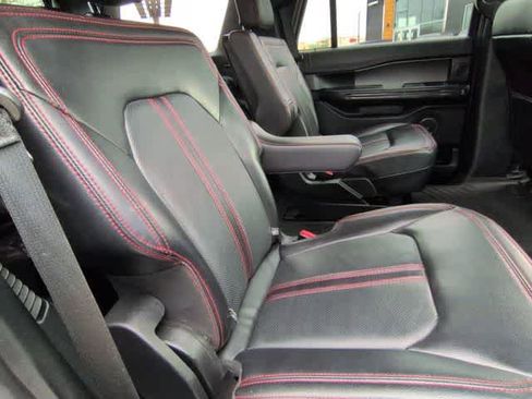 Used 2021 Ford Expedition Limited image 22