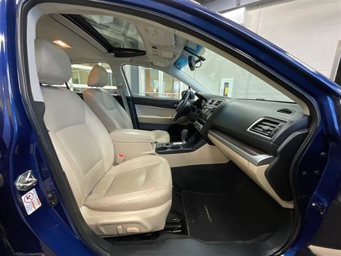 Used 2015 Subaru Legacy 2.5i Limited AWD/4WD image 31