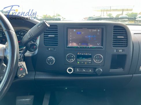 Used 2011 GMC Sierra 1500 SLE w/ Power Tech Package AWD/4WD image 15