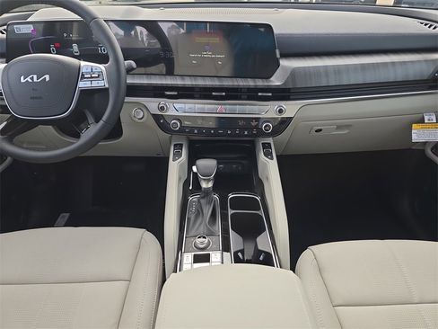 New 2025 Kia Telluride EX image 17