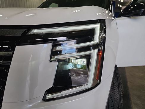 New 2026 Nissan Armada SL AWD/4WD image 32