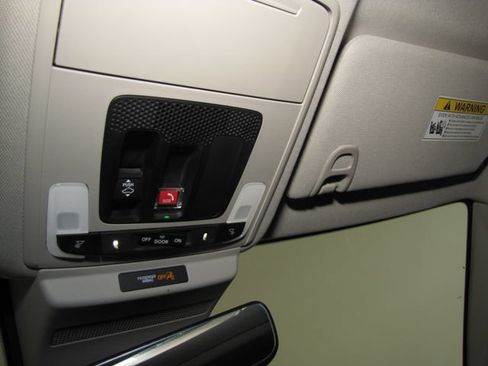 Certified 2024 Honda Accord Touring image 8