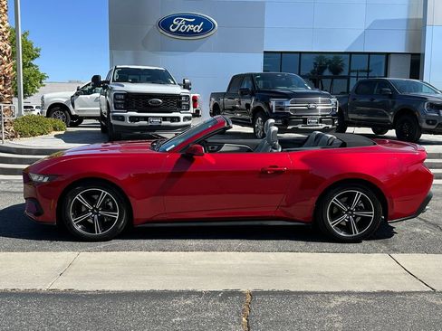 Used 2024 Ford Mustang Premium RWD image 8
