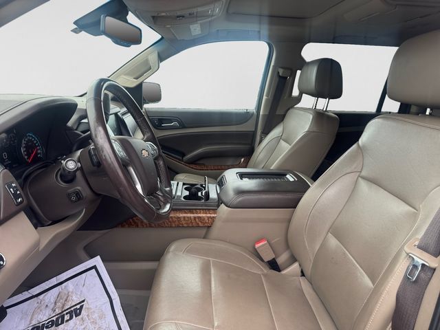 Used 2018 Chevrolet Suburban Premier RWD image 11