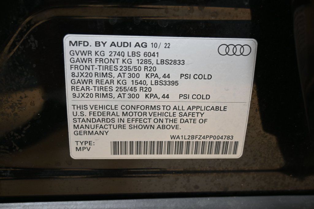 Used 2023 Audi Q4 e-tron Premium Plus AWD/4WD image 41