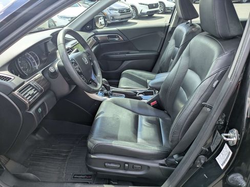 Used 2016 Honda Accord EX-L image 26