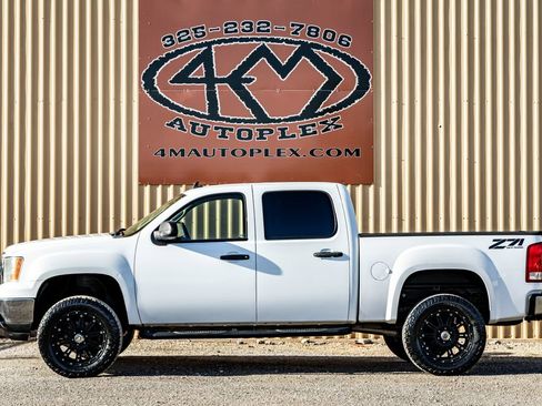 Used 2010 GMC Sierra 1500 SLE w/ Power Pack Plus image 8