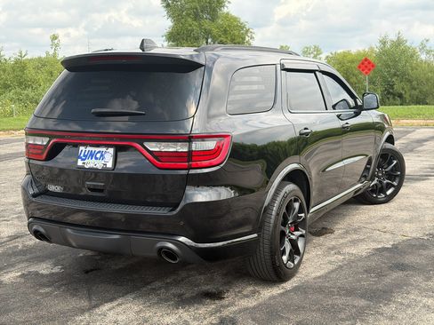 Used 2023 Dodge Durango R/T w/ Tow 'N Go Package AWD/4WD image 4