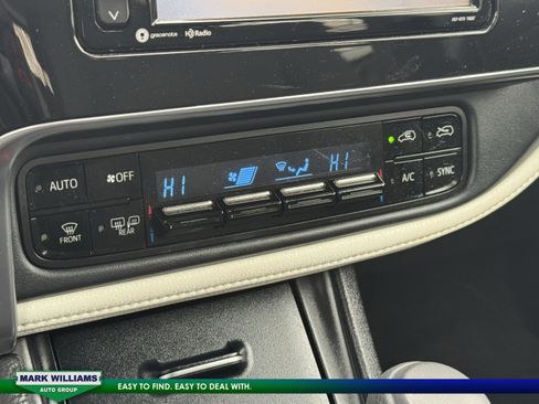 Used 2018 Toyota Corolla iM w/ Carpet Mat Package (TMS) image 24