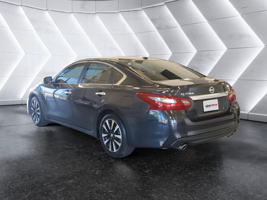 Used 2018 Nissan Altima 2.5 SL FWD image 6