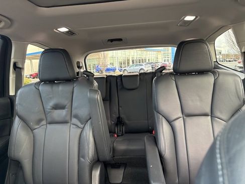 Used 2019 Subaru Ascent Limited w/ Popular Package #2A image 18