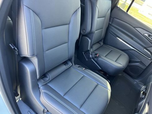 New 2026 Chevrolet Traverse LT image 27