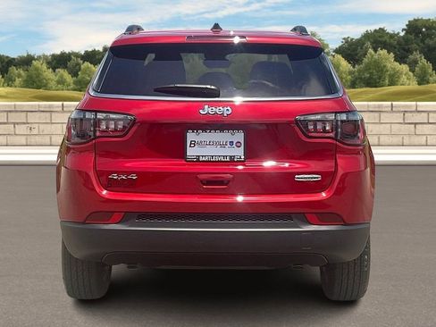 New 2025 Jeep Compass Latitude w/ Convenience Group image 4