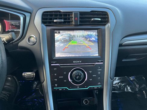 Used 2015 Ford Fusion Energi Titanium w/ Driver Assist Package image 31