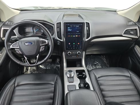 Used 2024 Ford Edge SEL AWD/4WD image 9