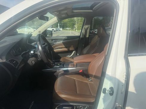 Used 2020 Acura MDX w/ Technology Package AWD/4WD image 3