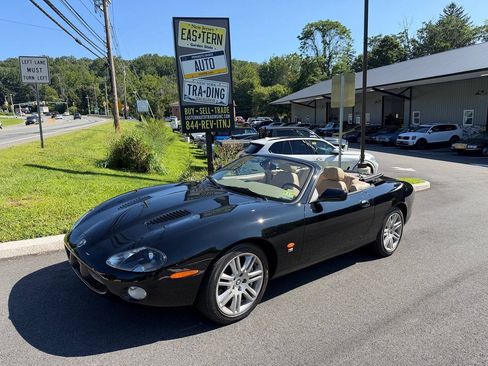 Used 2004 Jaguar XK8 Convertible RWD image 8